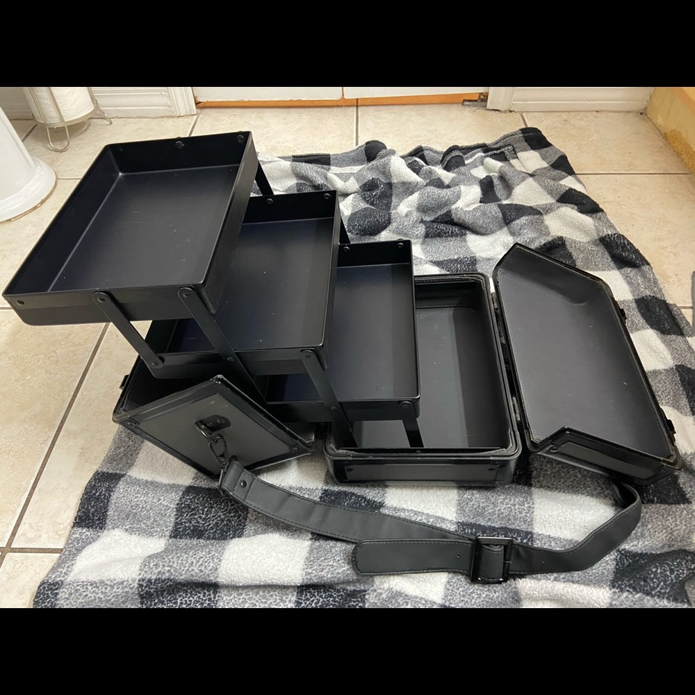 Mac Cosmetics Makeup Kaboodle